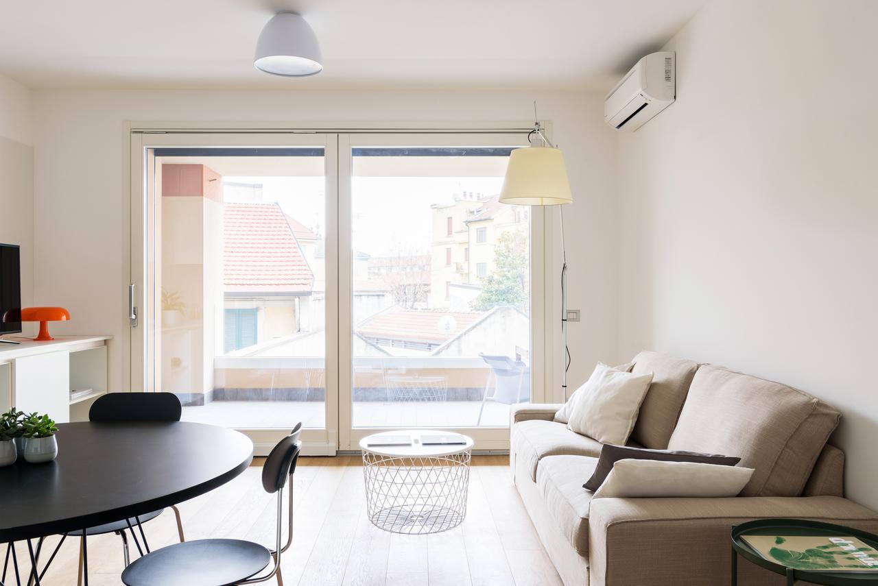 Altido Lovely 1-Bed Flat With Balcony & Free Parking Милан Экстерьер фото