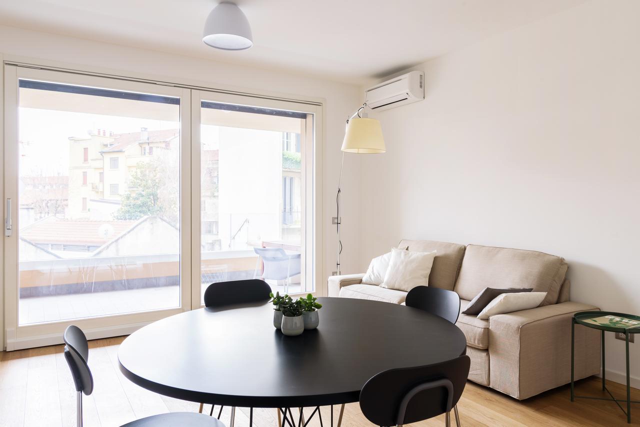 Altido Lovely 1-Bed Flat With Balcony & Free Parking Милан Экстерьер фото